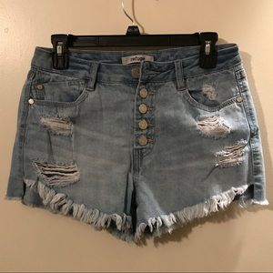 Refuge: High-waisted, button-up shorts (6)